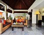 The Khayangan Dreams Villa Umalas