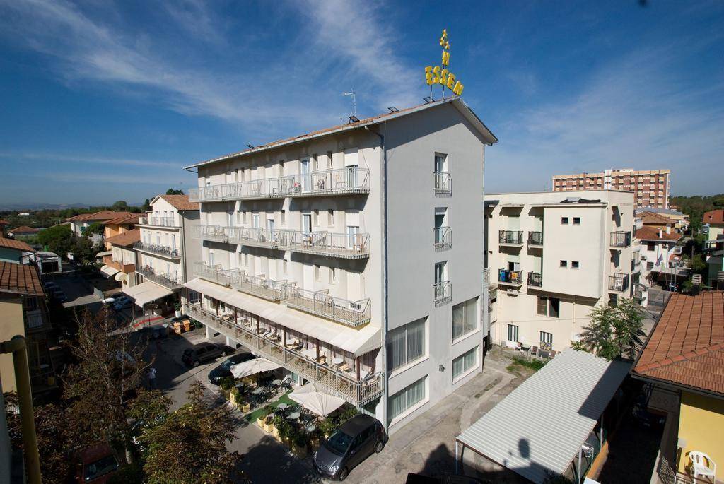 Hotel Essen, Torre Pedrera 