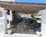 Perdika Mare Guesthouse & Café