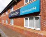 Travelodge Swansea M4