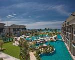 Le Meridien Khao Lak Resort & Spa