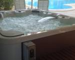 Jacuzzi