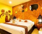 Parasol Hotel Old Town Chiang Mai By Compass Hospi