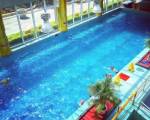 Piscine interne