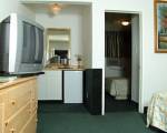 Tradewinds All Suite Hotel