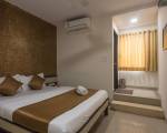 OYO 7892 Hotel Minerva Residency