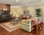 Country Inn & Suites by Radisson, Bloomington-Normal Airport, IL