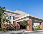 Days Inn & Suites by Wyndham Fort Myers Near JetBlue Park