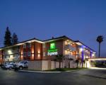 Holiday Inn Express Santa Rosa North, an IHG Hotel