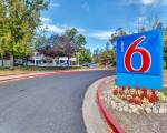 Motel 6 Santa Rosa, CA - North