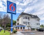 Motel 6 Escondido, CA