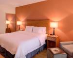 Hampton Inn & Suites Ontario