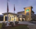 La Quinta Inn & Suites by Wyndham Knoxville Papermill