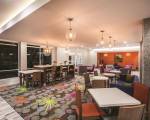 La Quinta Inn & Suites by Wyndham Baton Rouge - Port Allen