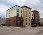 Cobblestone Hotel & Suites – Chippewa Falls