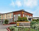 La Quinta Inn & Suites by Wyndham San Francisco Airport N