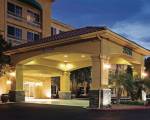 La Quinta Inn & Suites by Wyndham Santa Clarita - Valencia