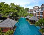 Woodlands Hotel & Resort