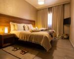 Dellarosa Boutique Hotel