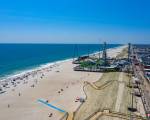 Boardwalk Hotel Charlee & Beach House Rentals