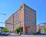 Holiday Inn Express & Suites Buffalo Downtown - Medical CTR, an IHG Hotel