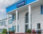 Travelodge by Wyndham Pelham Birmingham