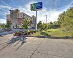 Holiday Inn Express & Suites Oklahoma City North, an IHG Hotel