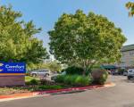 Comfort Inn & Suites Fayetteville - University Area