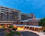 Sheraton Norfolk Waterside Hotel