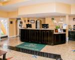 Quality Inn & Suites Thousand Oaks - US101