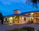 Super 8 by Wyndham Walterboro