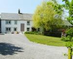 Wallace Lane Farm - Farm Home