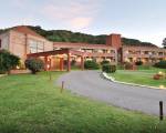 Pinares del Cerro Resort & Suites