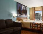 Super 8 by Wyndham Austin Downtown/Capitol Area