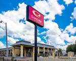 Econo Lodge Inn & Suites