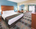 La Quinta Inn & Suites by Wyndham Houston Hobby Airport