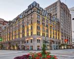 The Cincinnatian Hotel Curio Collection by Hilton