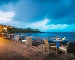 Lembongan Bay Shore Huts