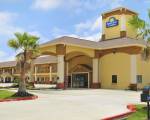 Days Inn by Wyndham Humble/Houston Intercontinental Airport