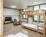 Kirin Guesthouse - Hostel