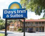 Days Inn & Suites by Wyndham Altamonte Springs