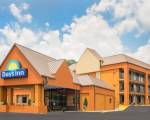 Days Inn by Wyndham Knoxville East