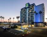 Holiday Inn Express And Suites Santa Ana - Orange County, an IHG Hotel