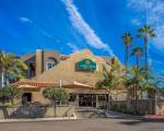 La Quinta Inn & Suites by Wyndham Carlsbad - Legoland Area