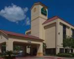 La Quinta Inn & Suites by Wyndham Houston Stafford Sugarland