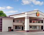 Super 8 by Wyndham Oklahoma/Frontier City