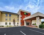 Holiday Inn Express & Suites Crossville, an IHG Hotel