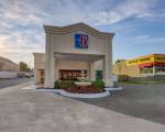 Motel 6 Jacksonville, NC