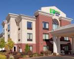 Holiday Inn Express Hotel & Suites Manchester Airport, an IHG Hotel