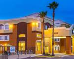 Days Inn & Suites by Wyndham Tucson/Marana